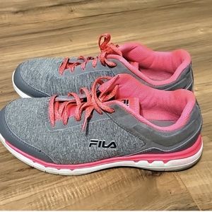 Fila Size 11 Ladies Sneakers